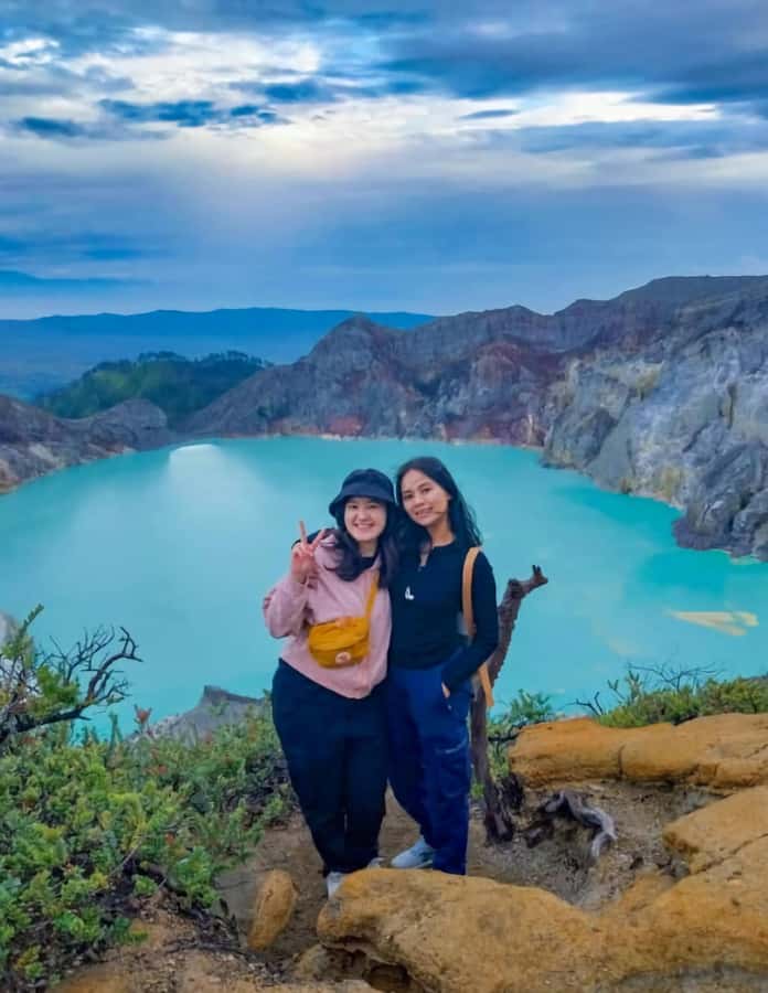 Banyuwangi : Mt Ijen with tour guide and Transfer Service - Returning to the parking area by 6:00 AM