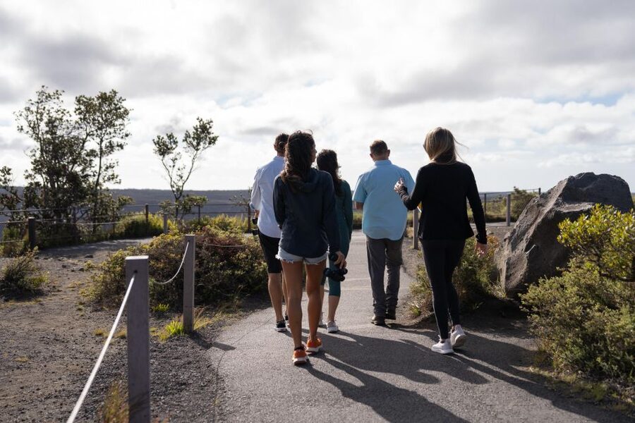 Big Island: Coffee, Black Sand, Volcano and Waterfall Tour - Hawaiʻi Volcanoes National Park and the lava tube