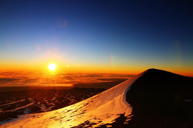Big Island: Mauna Kea Summit Tour with Free Night Star Photo - The 4x4 ride to Hawaii’s highest point