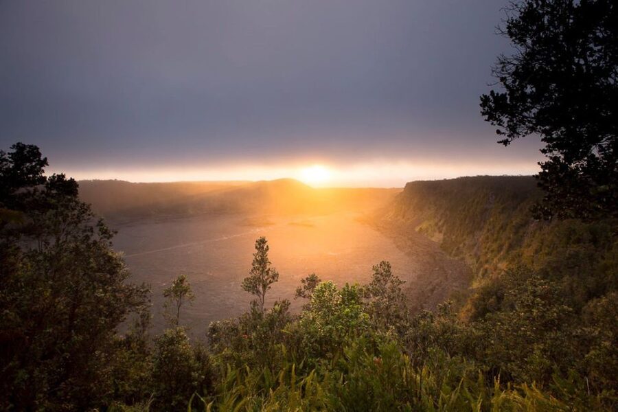 Big Island: Volcano, Chocolate & Waterfall Adventure - From cacao tree to chocolate at Lavaloha