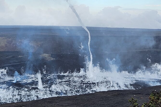 Big Island Waterfalls, Blacksand Beaches, Lava Tubes & Volcanoes - Liliuokalani Gardens slows the pace