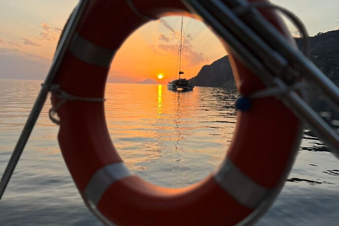 Boat Tour from Lipari between Volcanoes and Uncontaminated Landscapes 4/6 pax - Vulcano’s crater from the water