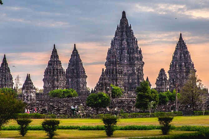 Borobudur(climb up), Merapi Volcano and Prambanan Temple Tour - Three major sights packed into one Yogyakarta day
