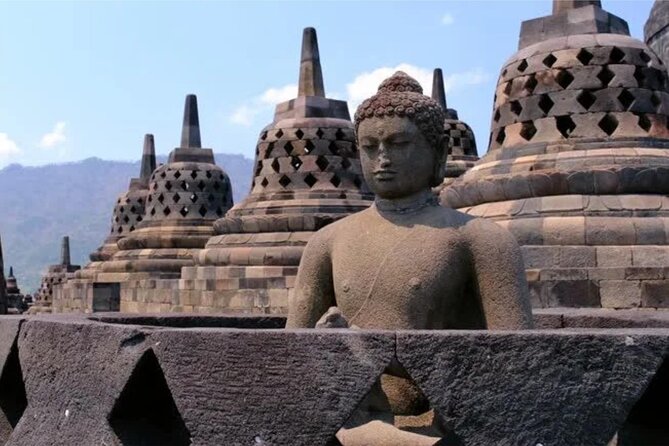 Borobudur Sunrise, Mt. Merapi & Prambanan Day Tour with Entry Fee - A bumpy ride around Mount Merapi