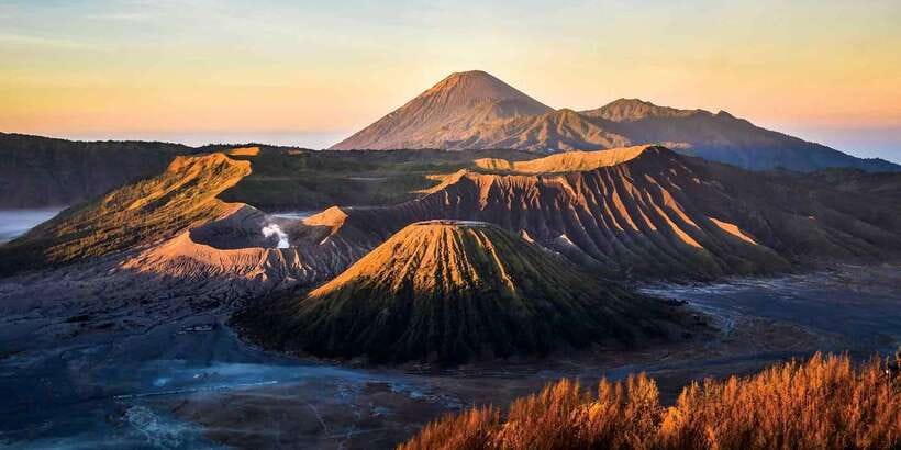 Bromo Sunrise (and Waterfall Option) from Malang - Two hours around Mount Bromo