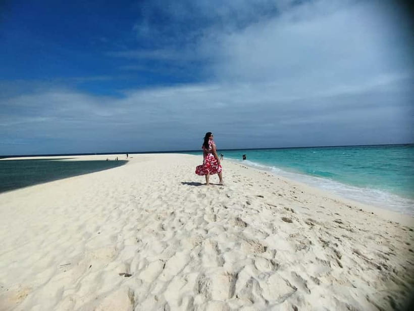 Camiguin: White Island Mantigue Island Exploration PRIVATE - A guide can make the difference