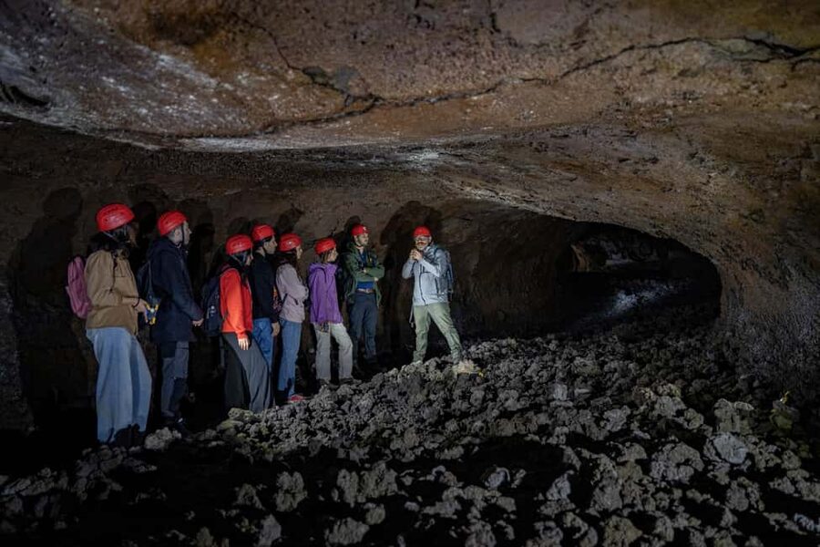 Catania: Amazing Etna Morning Tour with Pickup and Drop-Off - Reaching about 1,800 meters on Etna