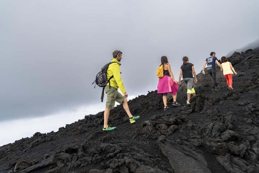 Catania: Guided Tour of Etna with Farm Visit & Food Tasting - Starting in Catania with hotel pickup