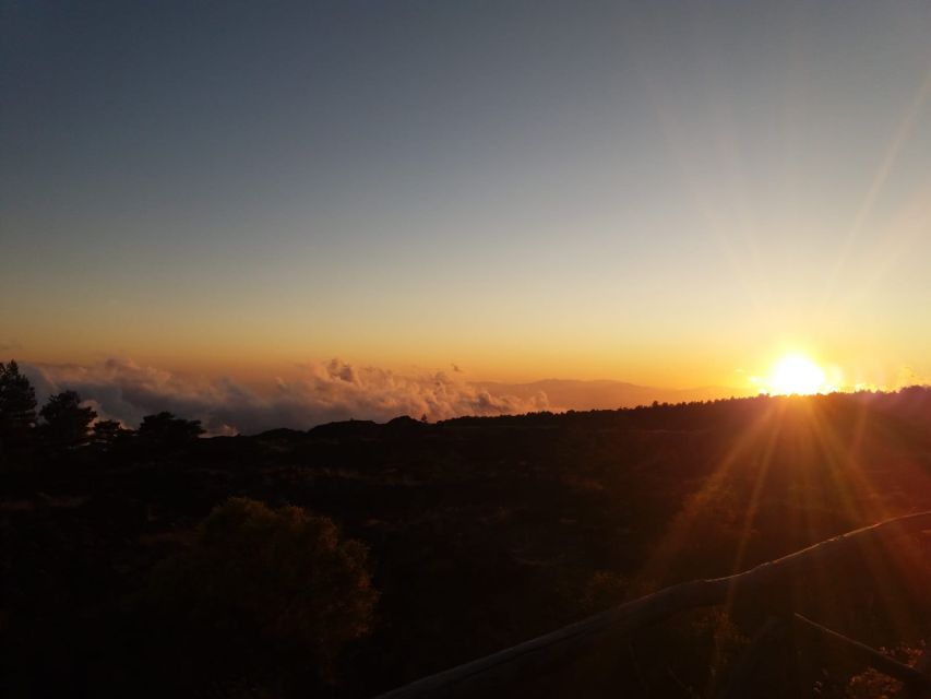 Catania: Mount Etna Sunset Tour and Etna Doc Wine - From Piazza Stesicoro to Zafferana Etnea