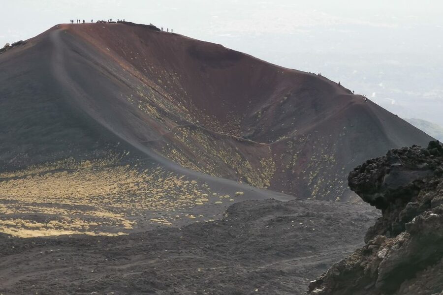Catania: Mount Etna Trekking Tour Beyond the Tourist Trails - Silvestri Craters and the first volcanic views