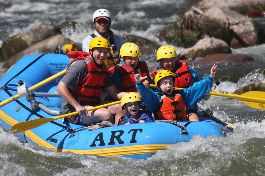 Cotopaxi: Cottonwood Gentle & Scenic Rafting Tour - Check-in in Cotopaxi, then a short ride to the river