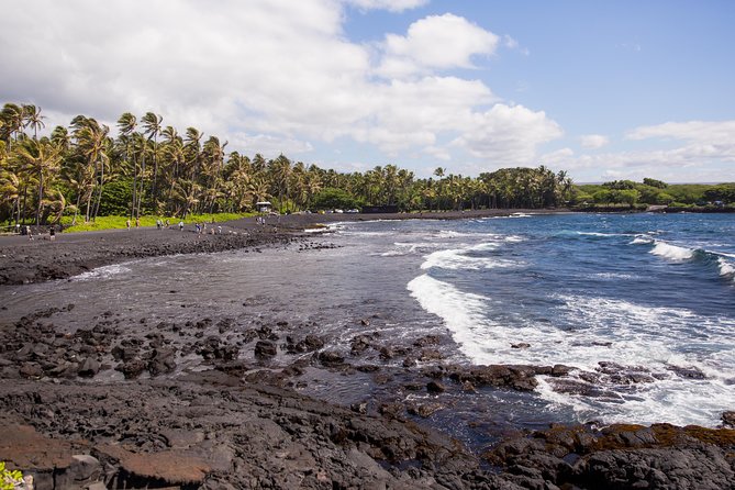 Day Trip from Oahu to Hilo: Volcano Adventure - Thurston Lava Tube brings the volcano underground