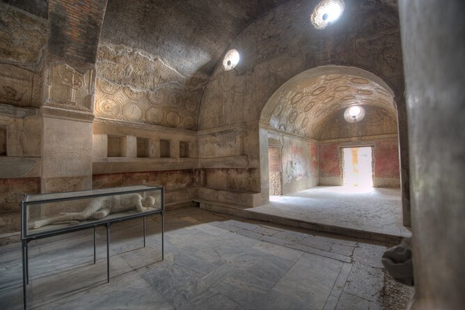 Day Trip of Pompeii, Herculaneum and Vesuvius from Naples - What the driver adds, and what the driver does not do