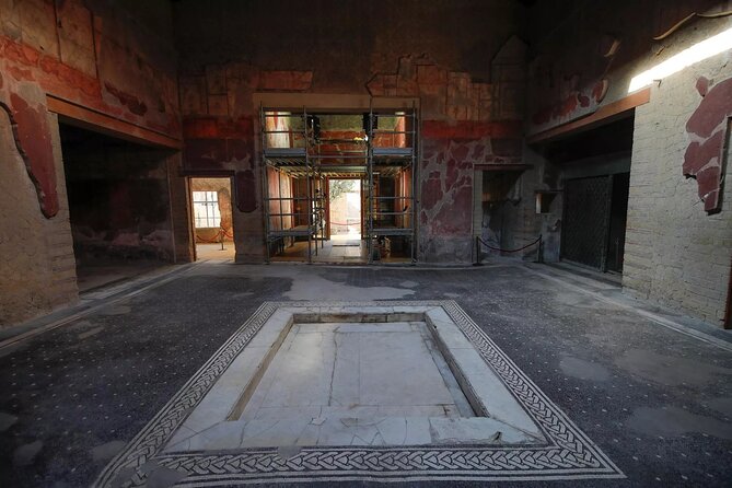 Day Trip of Pompeii, Herculaneum and Vesuvius from Naples - Price and the real cost of the day