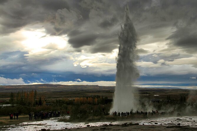 Day Trip to the Golden Circle and Hot spring Geyser by 4WD Jeep from Reykjavik - Why the private guide makes a difference
