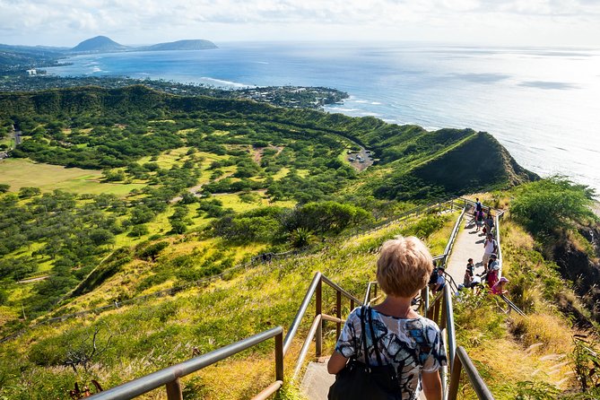 Diamond Head Crater - Entering Diamond Head with your reservation in hand