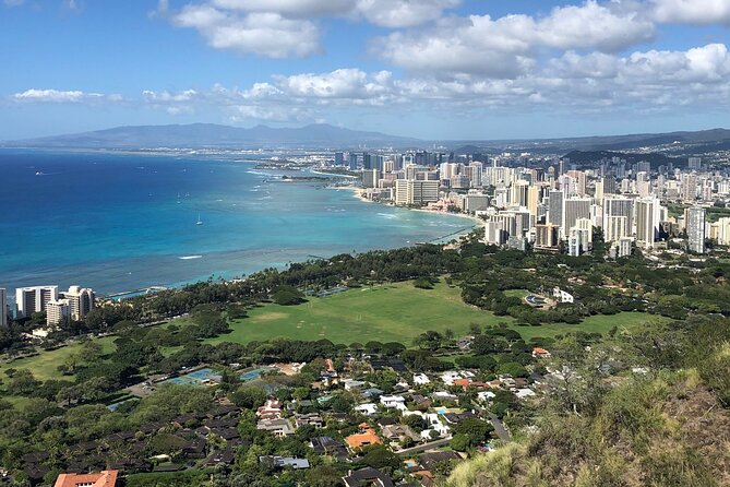 Diamond Head Hiking Tour with Ticket and Reservation Inclusion - What happens from 5:30 am pickup to the trailhead
