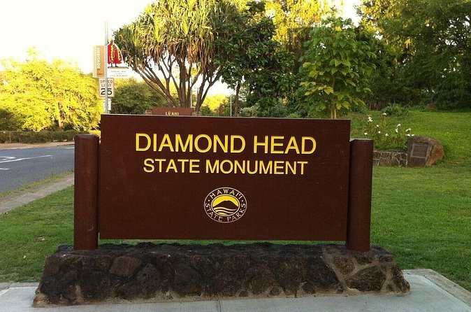 Diamond Head Hiking Tour with Ticket and Reservation Inclusion - Who should book this Diamond Head experience