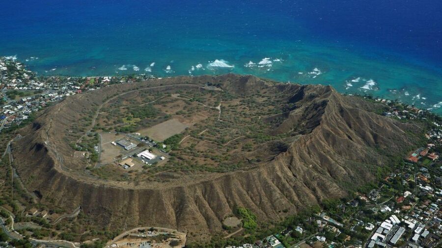 Diamond Head Manoa Falls - Should you book Diamond Head Manoa Falls?
