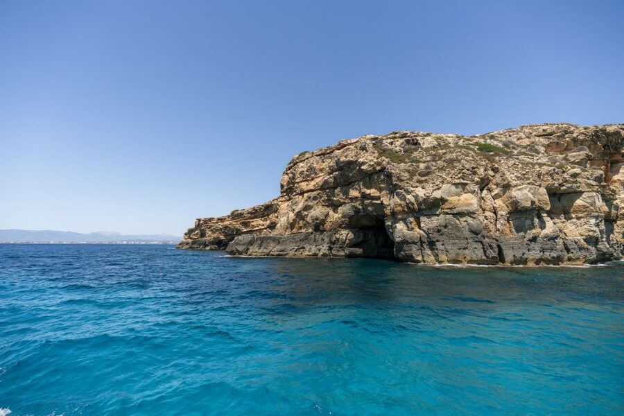 El Arenal, Mallorca: Bay of Palma Boat Tour with Snorkeling - What the two-hour cruise is really like