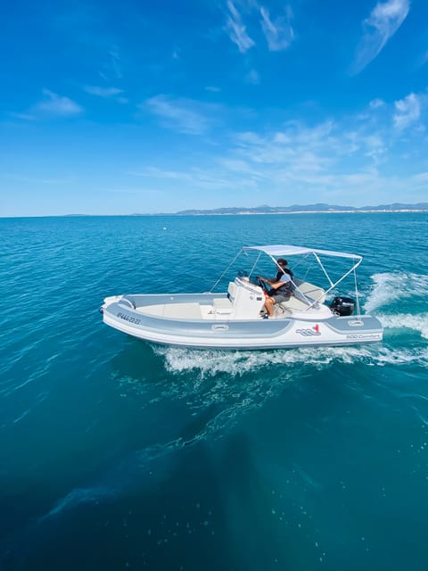 El Arenal: Private Mallorca Boat Rental (No License Needed) - Caves, cliffs, and coast without roads