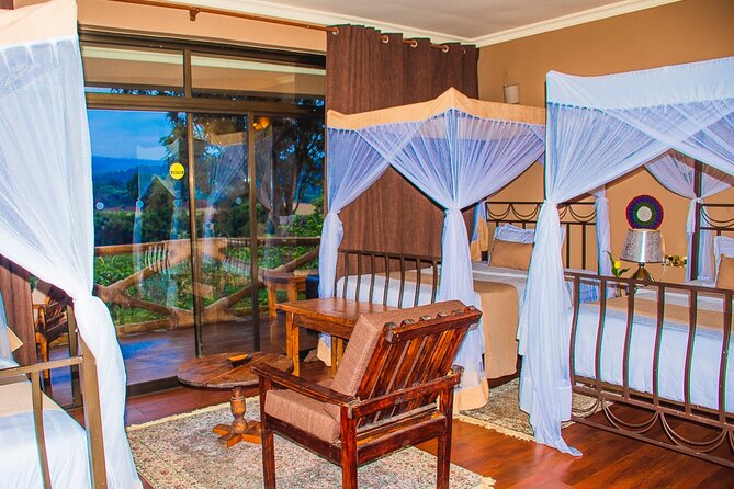 Elephant Special Serengeti & Ngorongoro Crater 5 Days / 4 Nights - Food, lodging, and what the price includes