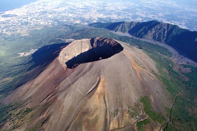 Enjoy Pompeii And Vesuvius from Amalfi Coast - What makes the crater stop worthwhile