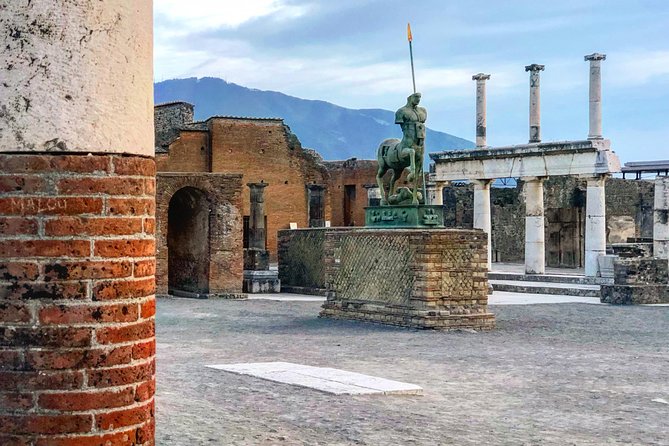 Enjoy Pompeii And Vesuvius from Amalfi Coast - Who should book this experience