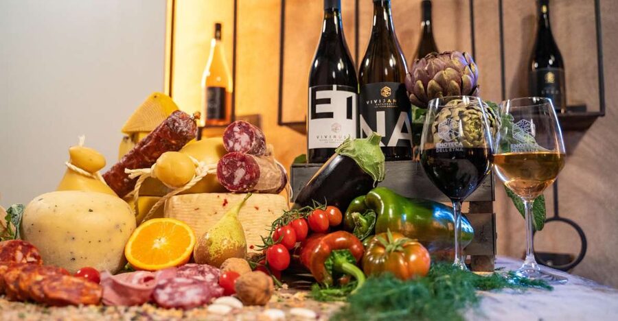 Enoteca dell'Etna: Iemu Spizzicannu Tasting - Arriving at Palmento Arena in Ragalna