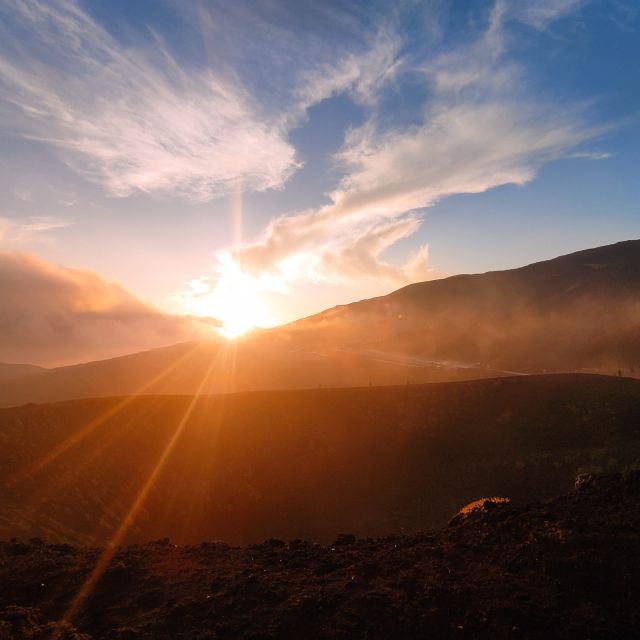 Etna excursions at sunset ancient craters and lava flows - Final call: choose it for the guide and the timing