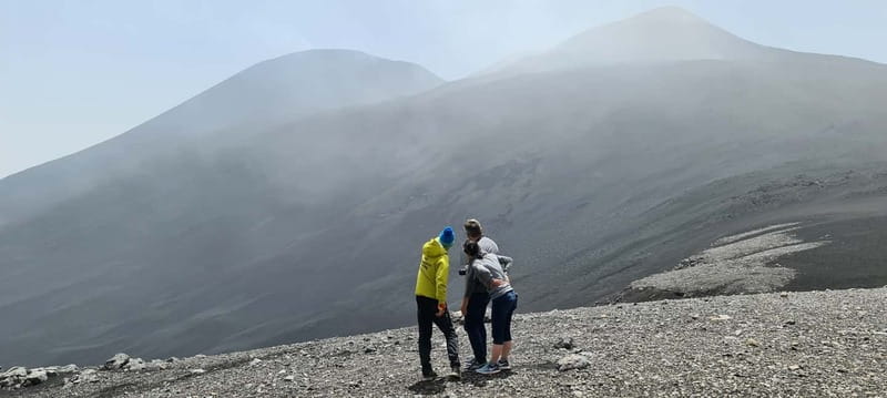 Etna North 2900mt & Craters of 2002 - Walking along the craters formed in 2002