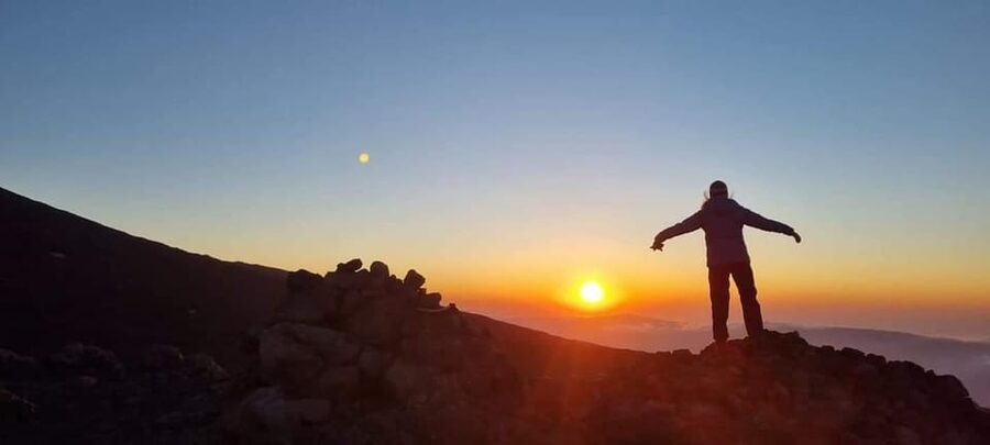 Etna North Sunset: Summit area & Craters of 2002 - My booking advice