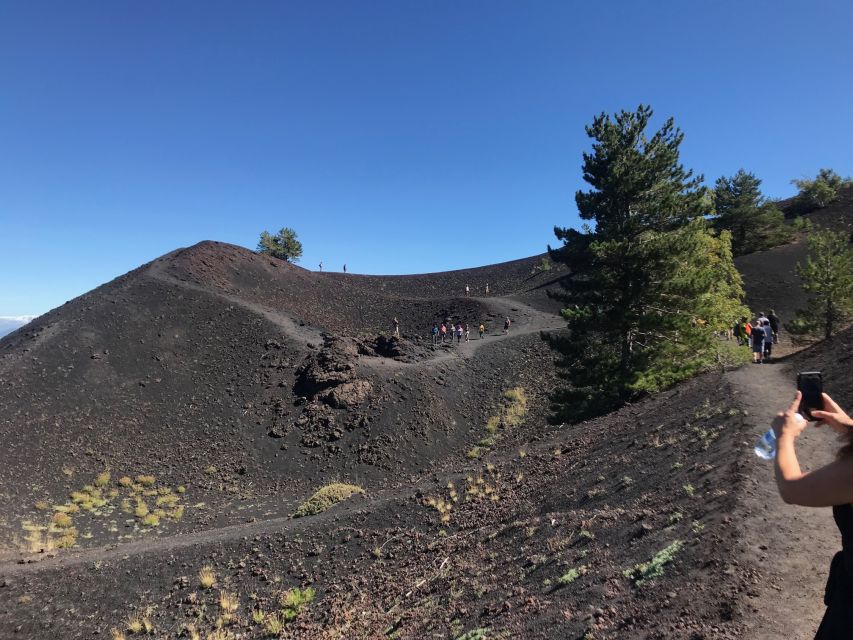 Etna: Private 4WD Morning Trip to Europe's Largest Volcano - Practical preparation for the 2,000-meter morning