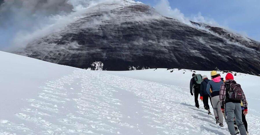Etna South: High Altitude Winter Trek with an Alpine Guide - Starting at Rifugio Sapienza