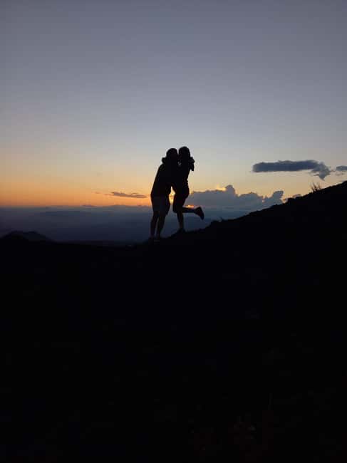 ETNA SUNSET: GUIDED TOUR OF ETNA WITH PICKUP FROM CATANIA - Pickup in Catania and the climb toward Etna