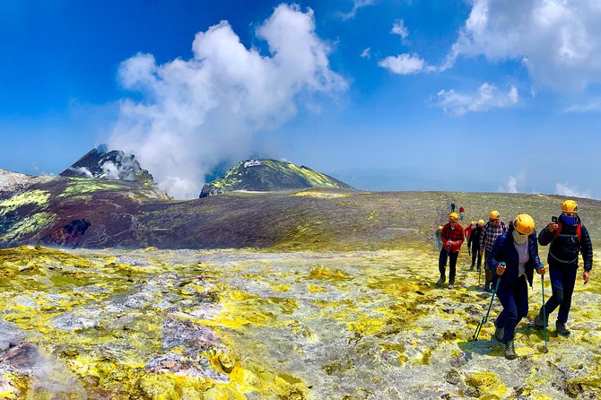 Etna - Trekking to the summit craters (only guide service) experienced hikers - Why the descent is the real test