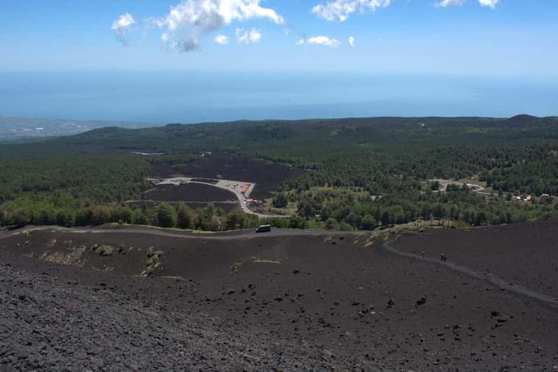 ETNA VOLCANO: Excursion to the Craters of 2002 - Climbing the lava channel to the four craters