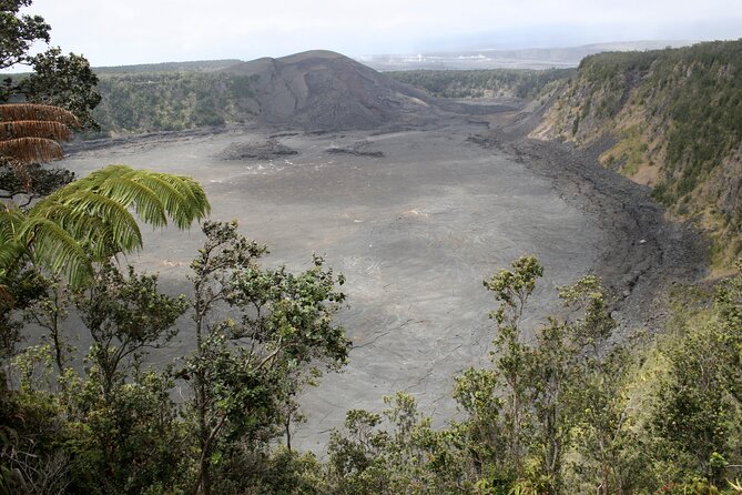 Evening Volcano Explorer from Hilo - Dinner, drinks, and changing tour details