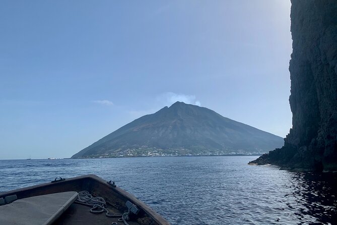 Exclusive tour of Stromboli island, Boat tour with Pasqualo - Seeing Stromboli from its black volcanic coast