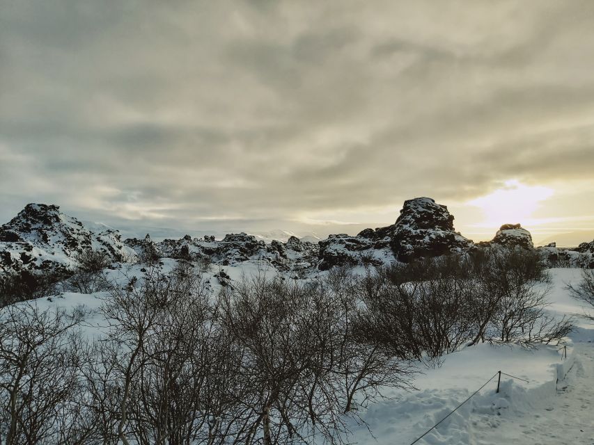 From Akureyri: Godafoss and Lake Myvatn - What the guides add to the day