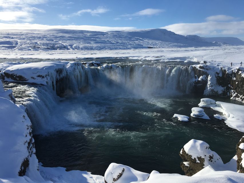 From Akureyri: Lake Myvatn and Godafoss Guided Tour - Why Godafoss and Lake Myvatn belong on the same day