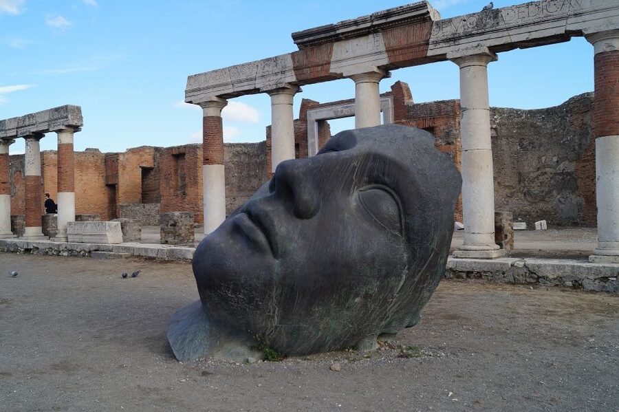 From Amalfi: Pompeii and Mount Vesuvius Private Day Trip - A two-hour lunch break you control