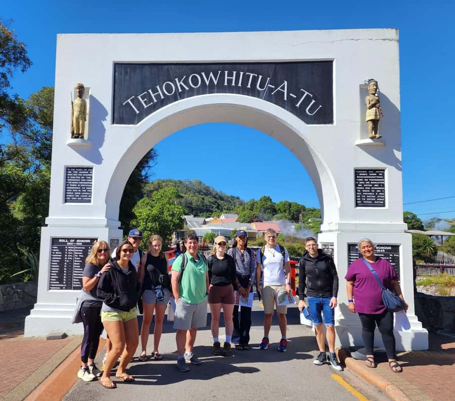 From Auckland: Rotorua Māori Village & Activity Combinations - My verdict on Whakarewarewa and the Rotorua combinations