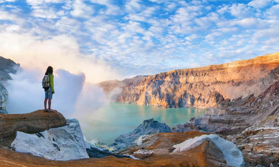 From Bali: Mount Bromo and Blue Fire Ijen Crater 3-Day Tour - The Ijen hike and the blue-fire viewpoint