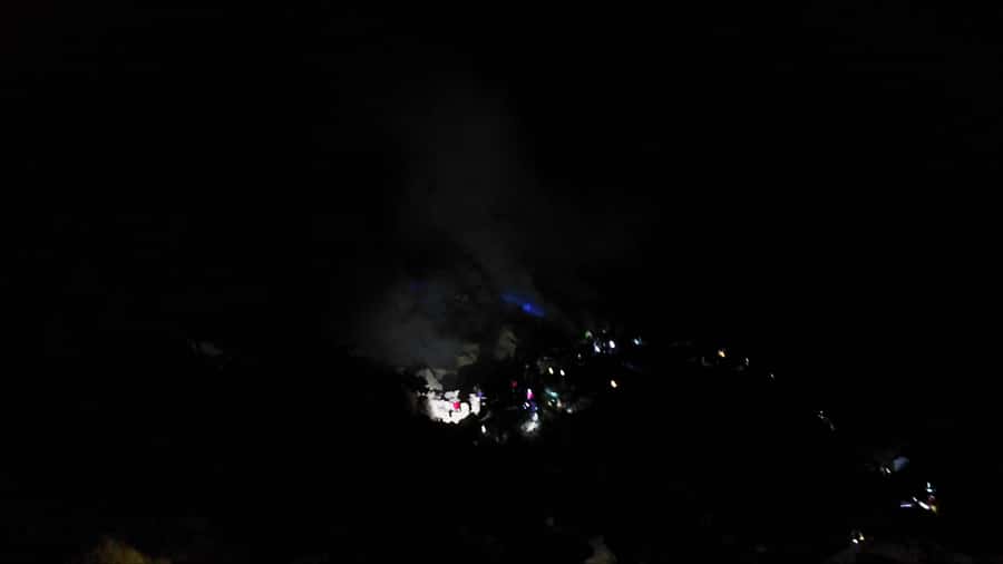 From Bali: Mount Ijen Tour Blue Fire Tour 2D1N, Hotel - Drivers, guides, and the value of a private group