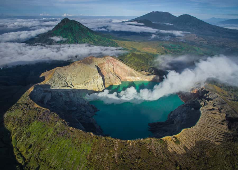 From Bali: Private Mount Ijen Crater Volcano Midnight Trek - The two-hour midnight climb
