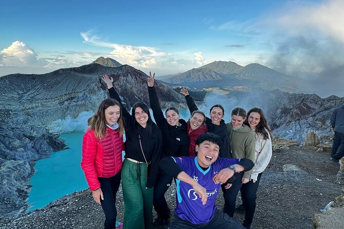From Banyuwangi or Bali Sunrise Ijen Vulcano Hiking All Inclusive - Blue fire: treat it as a conditional sight