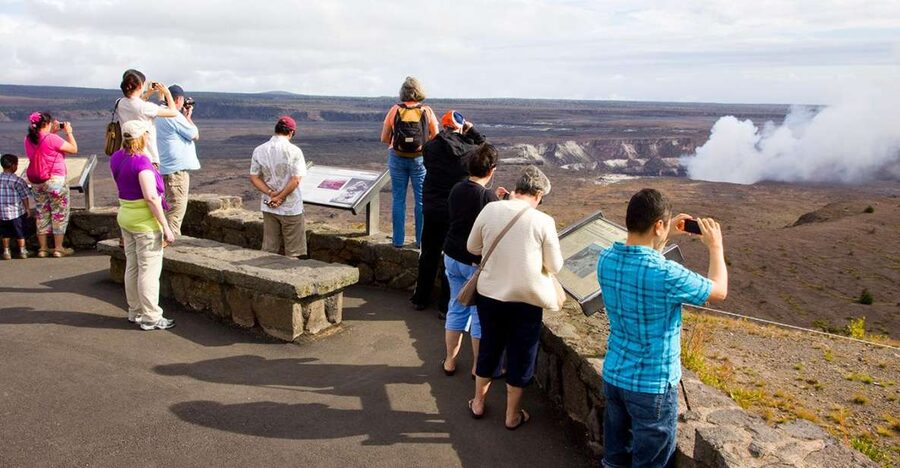 From Big island-Volcanoes & waterfall tour in a small group - From Hilo’s Banyan Drive to the volcano country