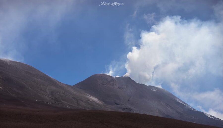 From Catania: 4x4 Mt Etna Jeep Tour - Rifugio Sapienza and the high slopes