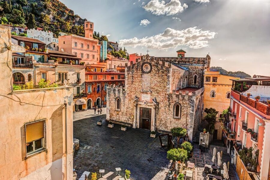|FROM CATANIA| Etna and Taormina Tour [PRIVATE TOUR] - One day, two very different sides of eastern Sicily